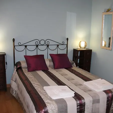 Casitas De La Velilla * Pedraza