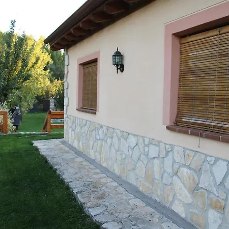 Casitas De La Velilla * Pedraza